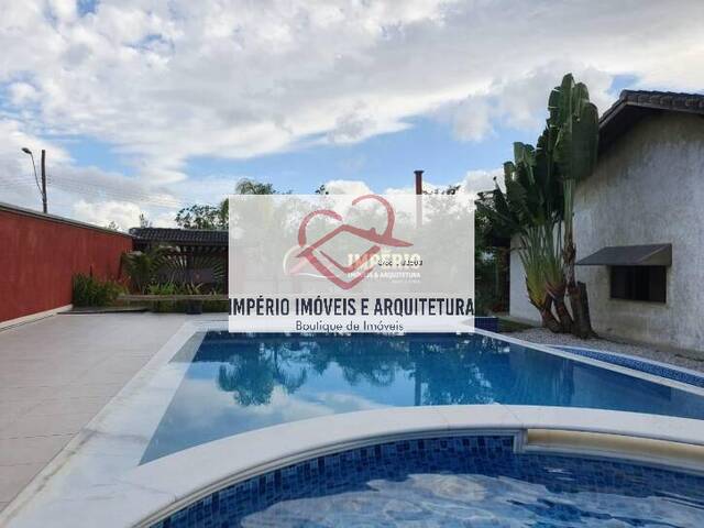 Casa para Venda em Caraguatatuba - 4