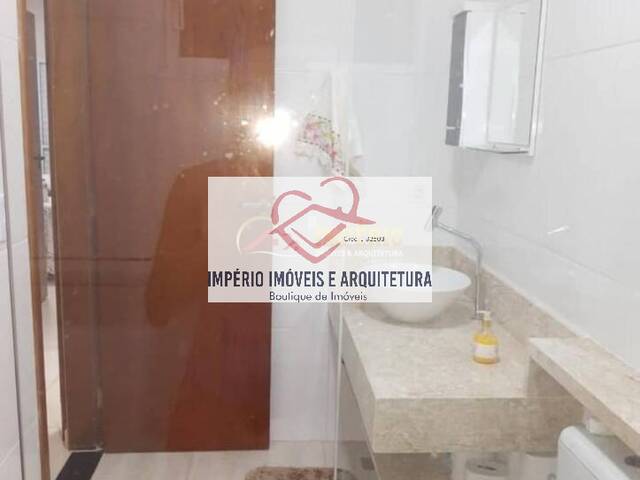 Sobrado para Venda em Caraguatatuba - 5