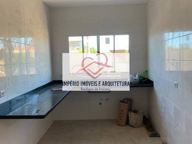 Casa para Venda em Caraguatatuba - 5