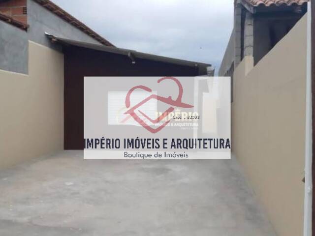 Casa para Venda em Caraguatatuba - 2