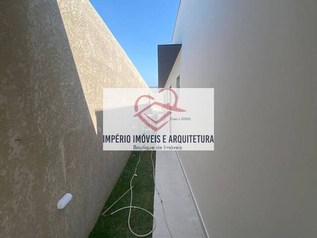 Casa para Venda em Caraguatatuba - 4