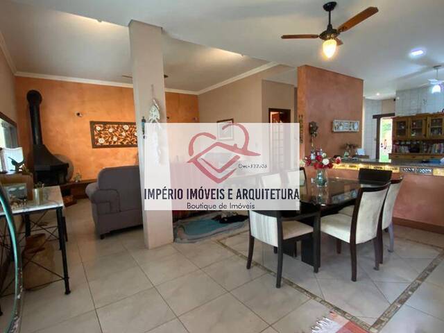 #451 - Casa para Venda em Caraguatatuba - SP - 2