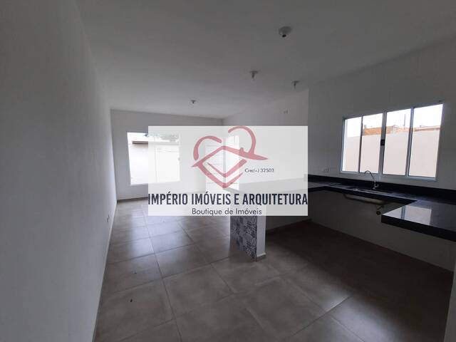 Casa para Venda em Caraguatatuba - 5