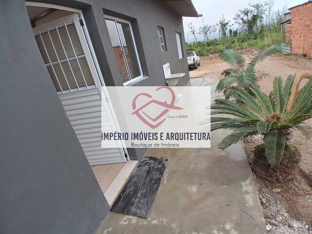 Casa para Venda em Caraguatatuba - 4