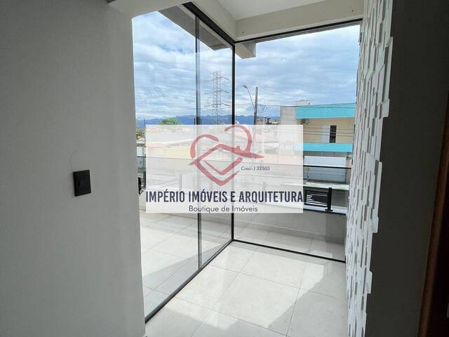 Sobrado para Locação em Caraguatatuba - 4