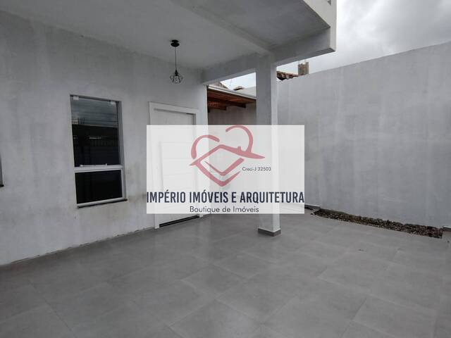 Casa para Venda em Caraguatatuba - 4