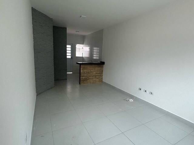 Casa para Locação em Caraguatatuba - 4