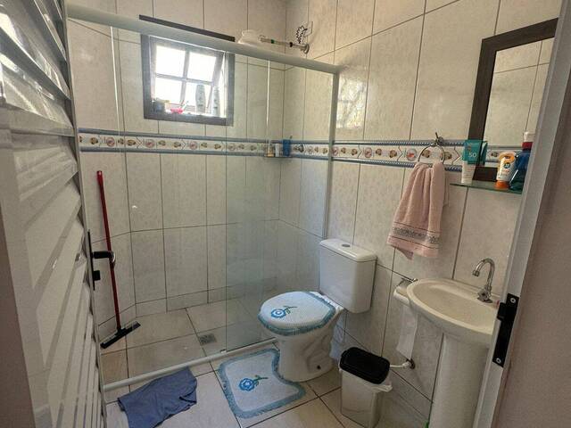 Casa para Venda em Caraguatatuba - 4