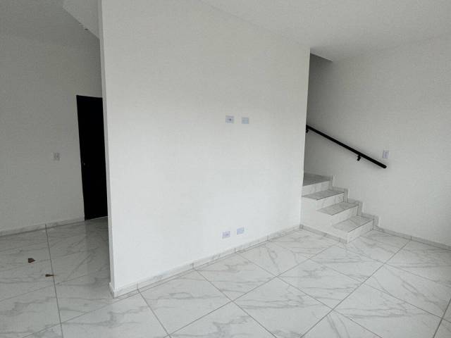 #CA00680 - Casa para Locação em Caraguatatuba - SP