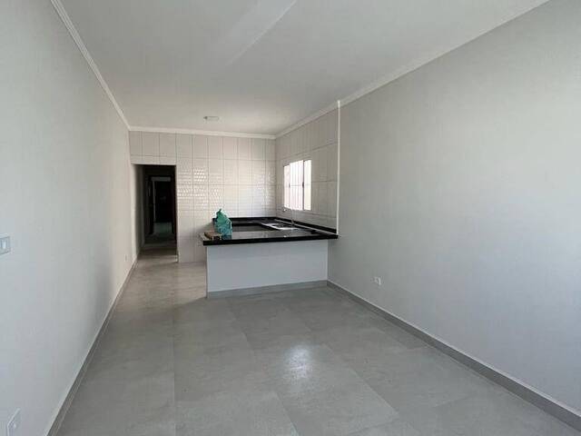 #CA00699 - Casa para Locação em Caraguatatuba - SP - 2