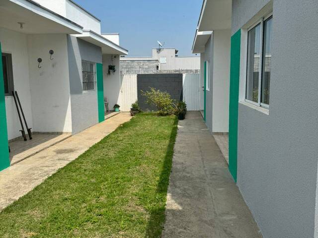 #CA00702 - Casa para Locação em Caraguatatuba - SP