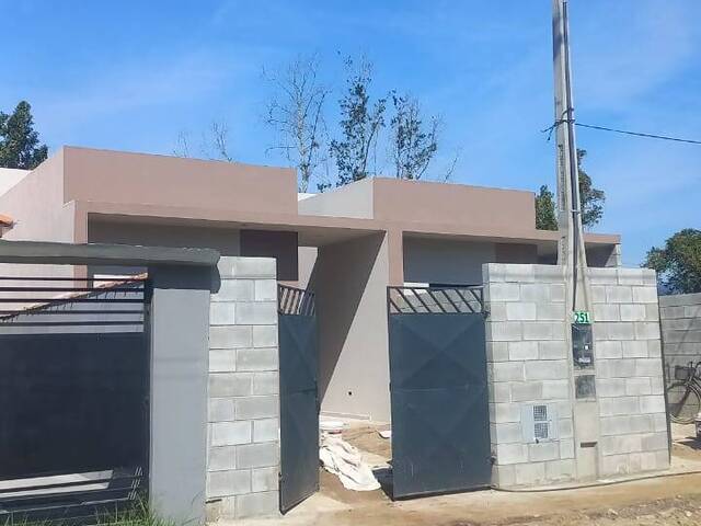 Casa para Venda em Caraguatatuba - 5