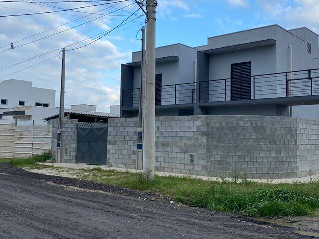 Venda em Balneário dos Golfinhos - Caraguatatuba