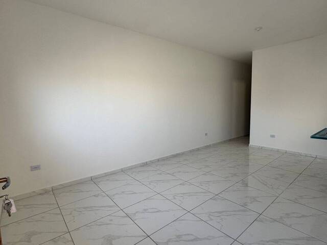 Casa para Venda em Caraguatatuba - 4