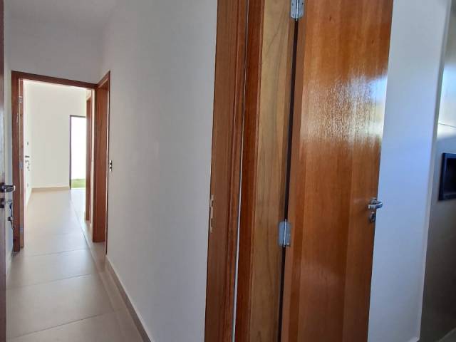 Casa para Venda em Caraguatatuba - 5