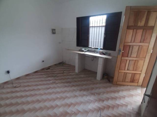 #CA00751 - Casa para Locação em Caraguatatuba - SP