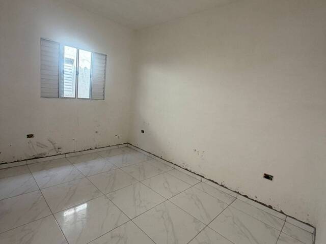 Casa para Locação em Caraguatatuba - 4