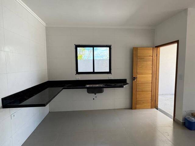 Casa para Venda em Caraguatatuba - 4