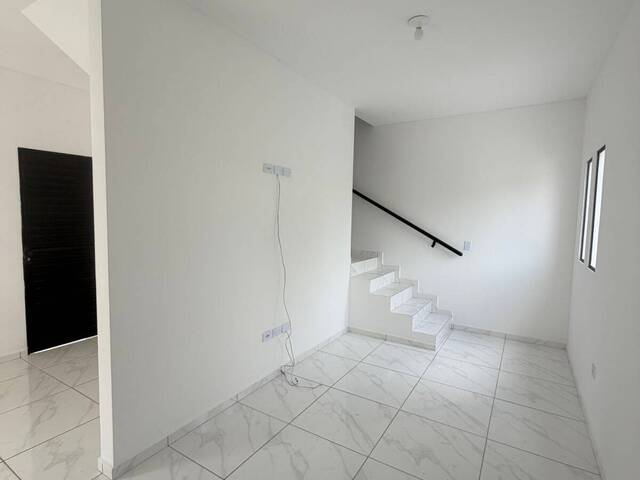 Locação em Balneário dos Golfinhos - Caraguatatuba