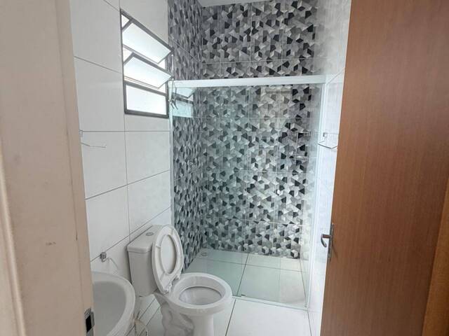 Casa para Locação em Caraguatatuba - 4