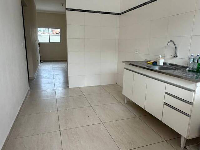 Casa para Locação em Caraguatatuba - 2
