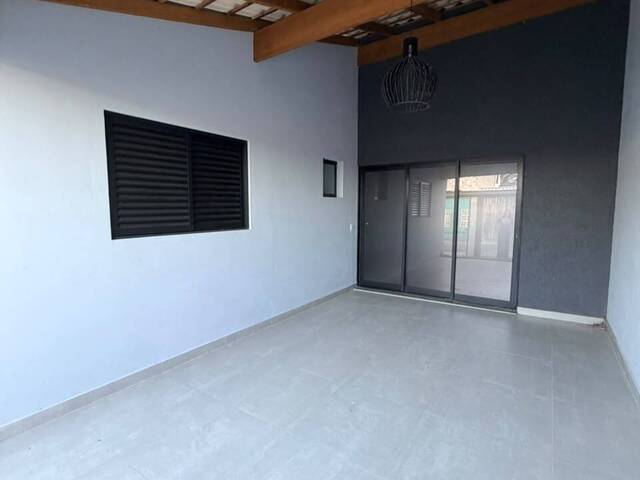 #CA00792 - Casa para Venda em Caraguatatuba - SP