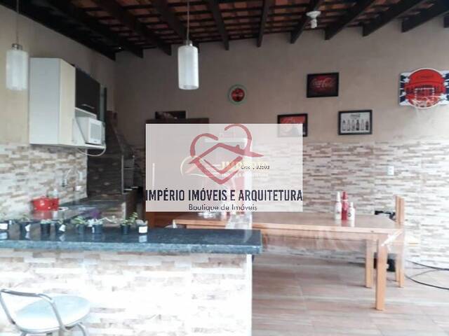 Casa para Venda em Caraguatatuba - 2