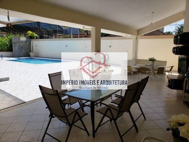 Sobrado para Venda em Caraguatatuba - 5