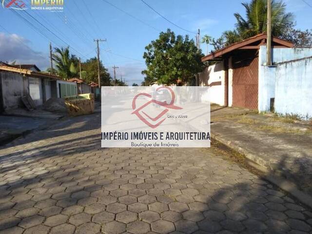 Terreno para Venda em Caraguatatuba - 4