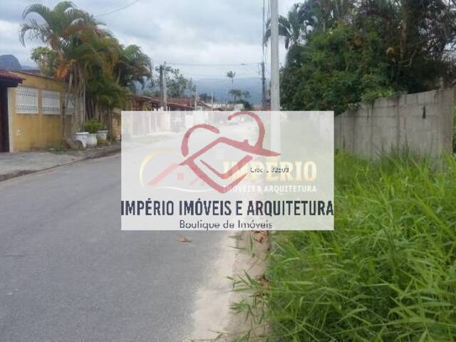 Terreno para Venda em Caraguatatuba - 4