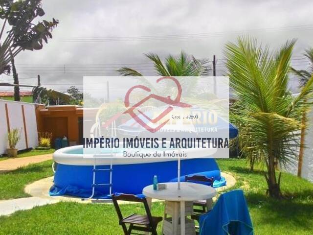Casa para Venda em Caraguatatuba - 2