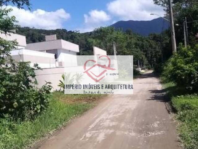 Terreno para Venda em Caraguatatuba - 5