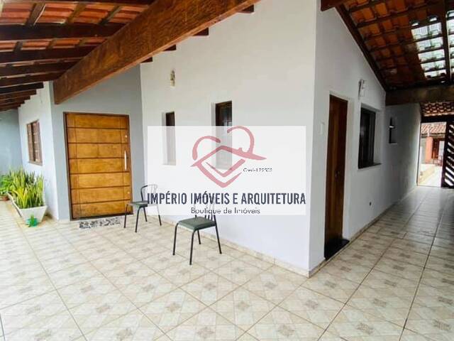 Casa para Venda em Caraguatatuba - 2
