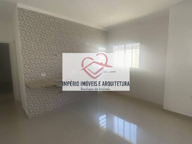 Casa para Venda em Caraguatatuba - 4