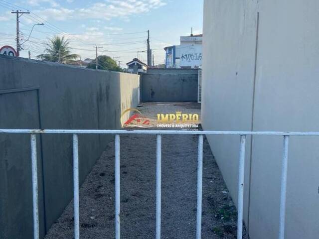Sobrado para Venda em Caraguatatuba - 5