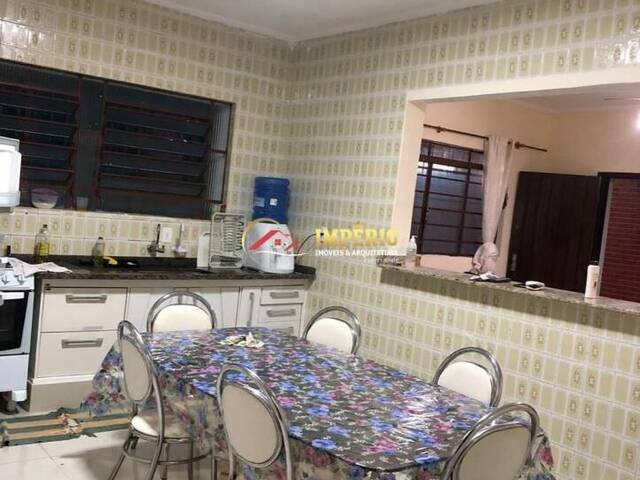 Casa para Venda em Caraguatatuba - 5