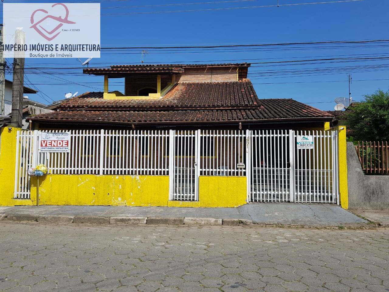 Casa, 3 quartos, 234 m² - Foto 1
